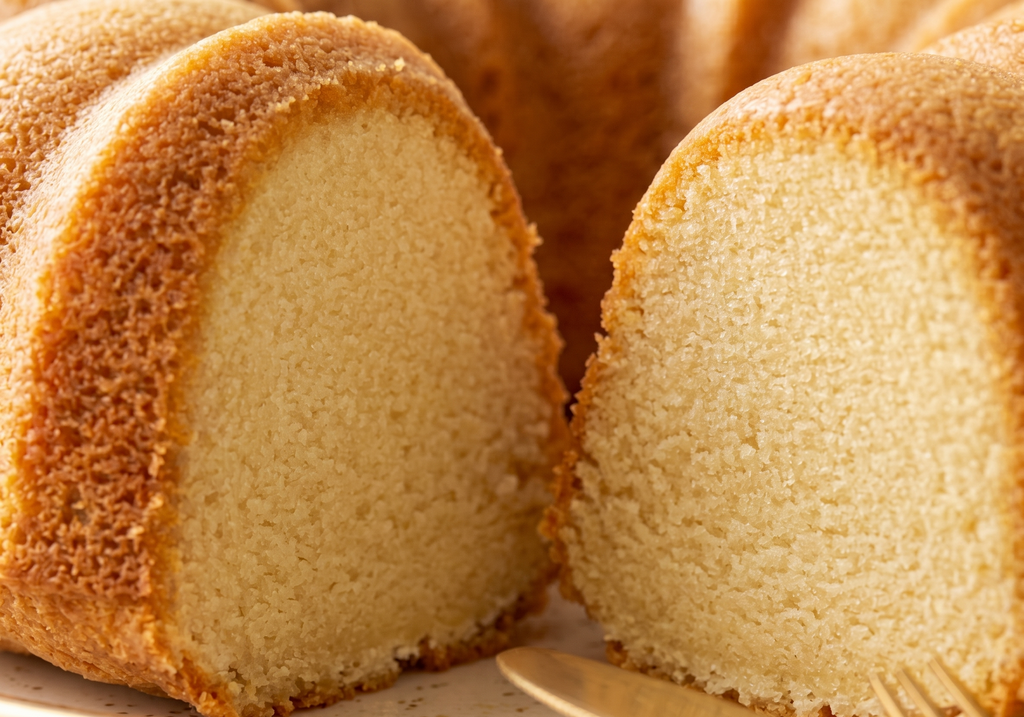 Small Plain Bundt